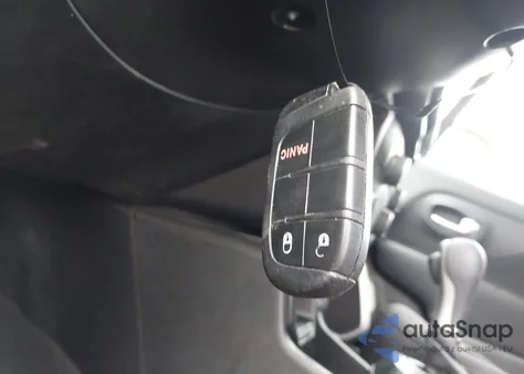 2018 Jeep Renegade Latitude Fwd из США, поврежденный, VIN ZACCJABB8JPJ33239